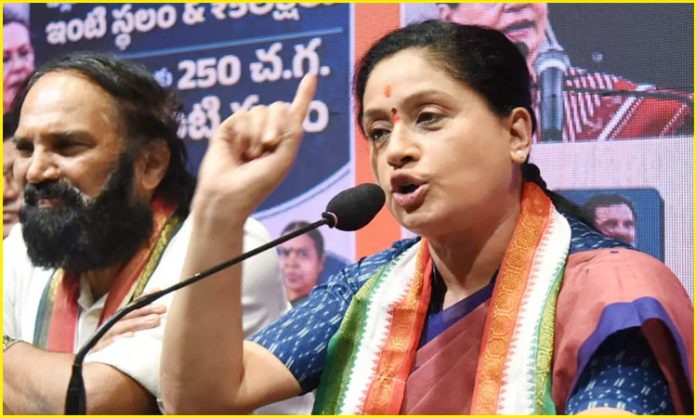 Vijayashanthi Sensational Comments on BJP Party