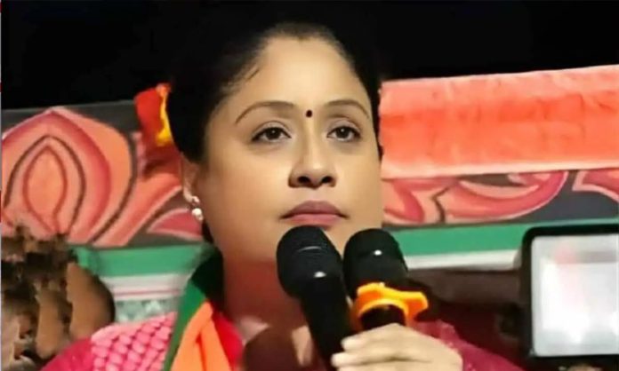 Vijayashanti to join Congress