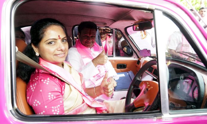 MLC Kavitha attend to Ganesh Gupta's Nomination in Nizamabad Urban