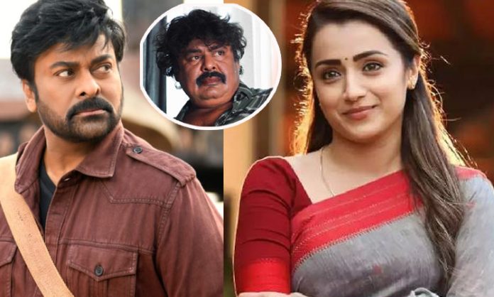 Chiranjeevi support heroine Trisha