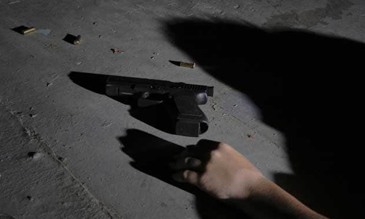 Jawan committed suicide by gun in Langar House.