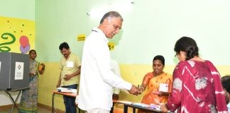 Harish Rao Cast Vote in Siddipet
