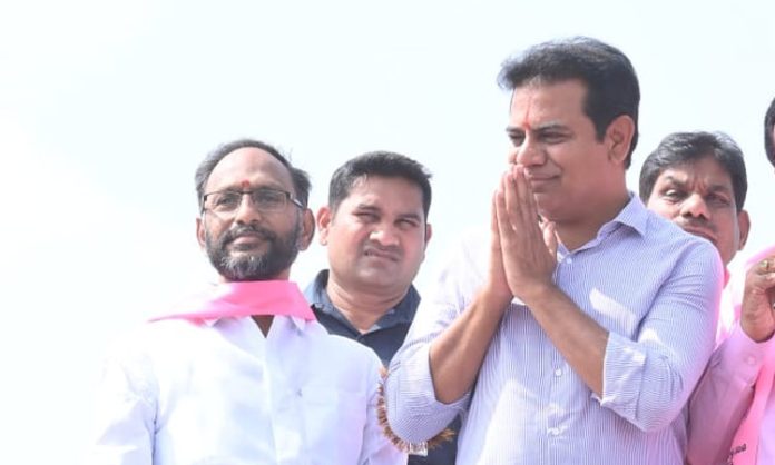 ktr slams congress in kamareddy road show