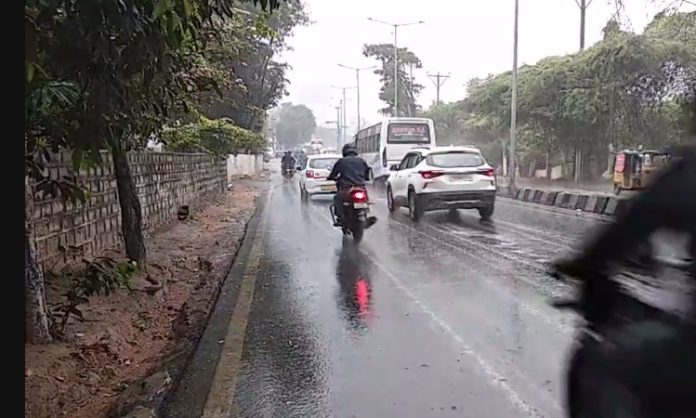 Heavy Rain in Hyderabad