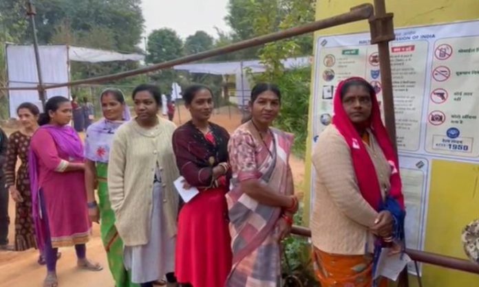 Mizoram Chhattisgarh polling start