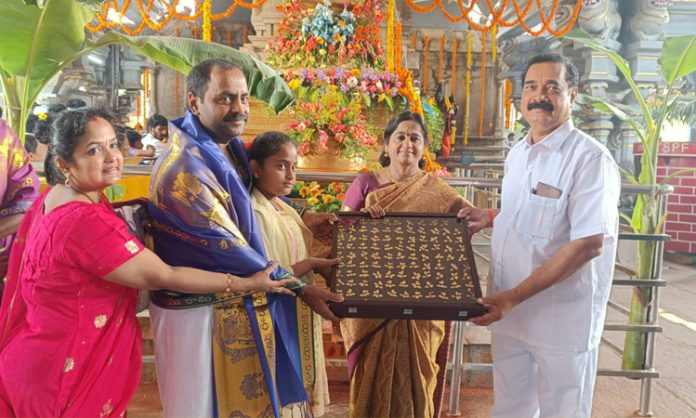 Gift of 109 golden tulsi troops to Bhadradri Ramayya