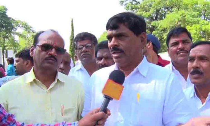TS RTC will not have difficulty or loss: Raji Reddy