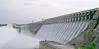 AP Govt released water from nagarjuna sagar right canal