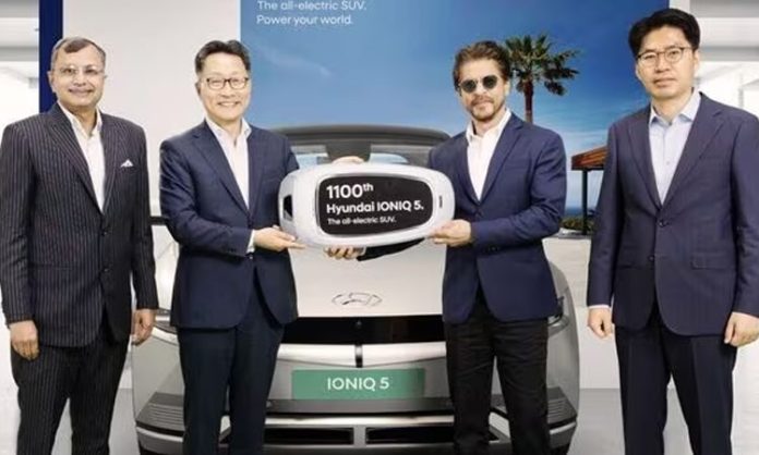 Shah Rukh Khan takes delivery of Hyundai IONIQ 5