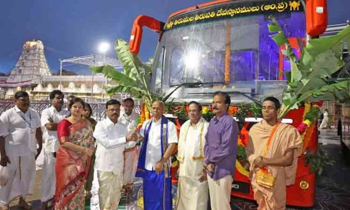 Two buses donated to TTD