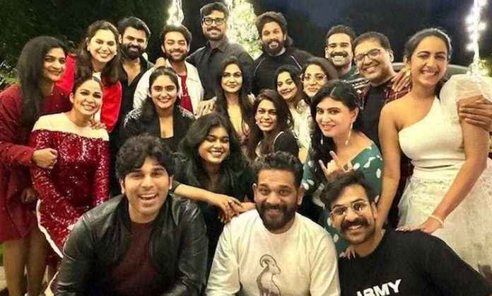 Ram charan allu arjun in Christmas