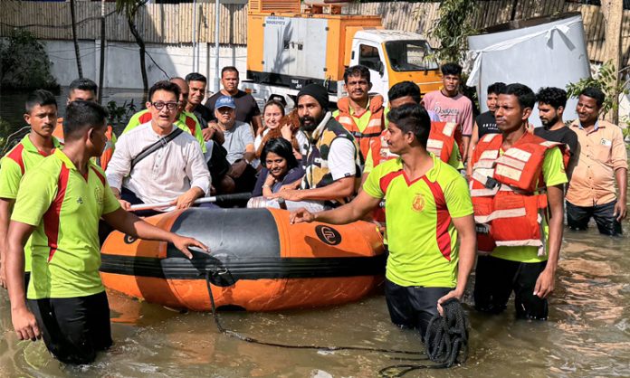 Aamir Khan Stuck in Chennai Floods