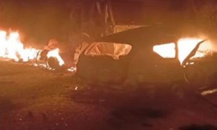8 burnt alive after car tyre burst and rams dumper in Uttar Pradesh