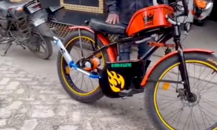 Assam Student develops battery-operated Wonder Bike