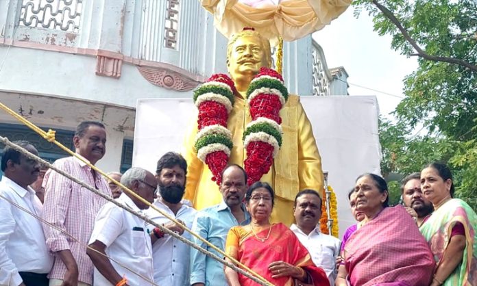 Kaikala Satyanarayana Statue unveiling in Gudivada