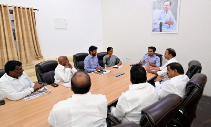 KTR Meeting on MP Election 2024 in Telangana Bhavan