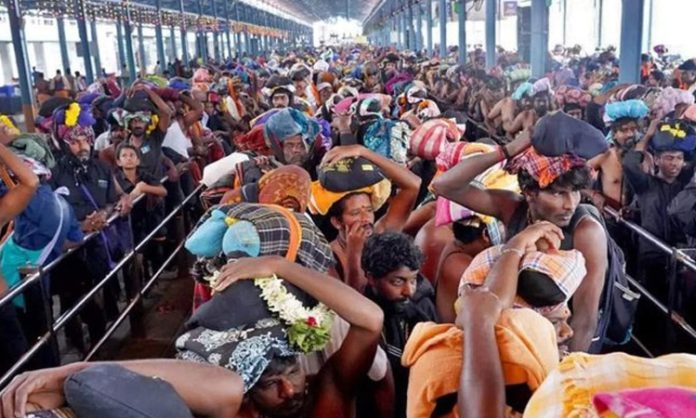 More Devotees in sabarimala