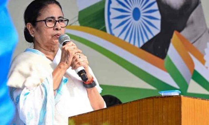 We Will contest alone in Lok Sabha Election 2024: Mamata Banerjee