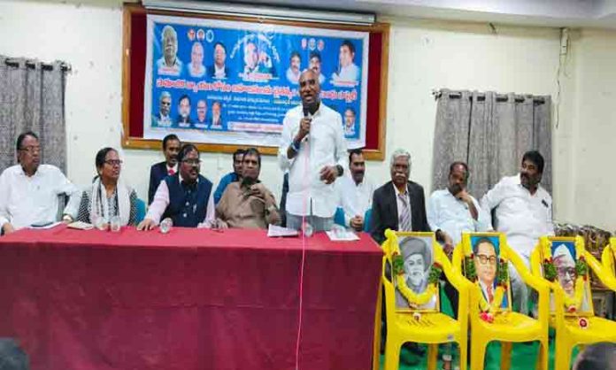 Pluralism should become a political movement: Dr. RS Praveen Kumar