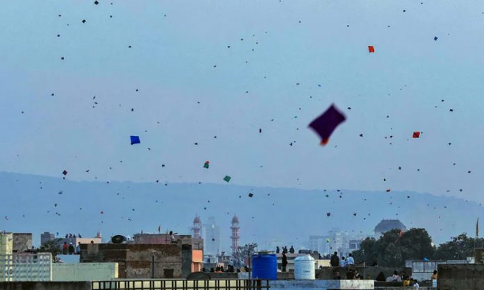 Two more died while flying kites