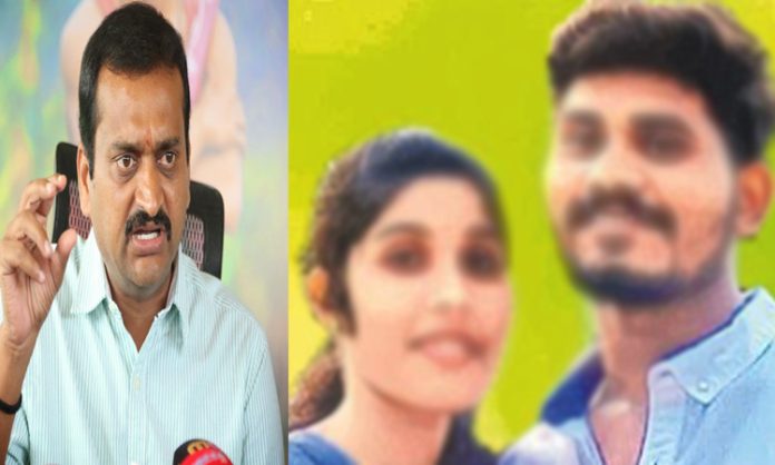 Producer Bandla Ganesh Driver wife Ends Life