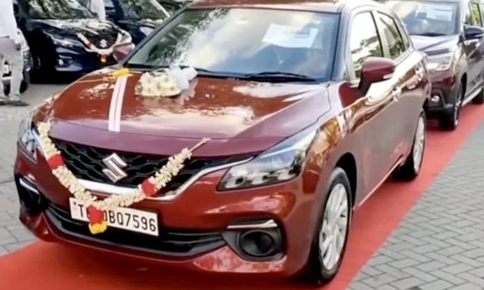 Chennai IT Firm gifts Cars to 50 Employees