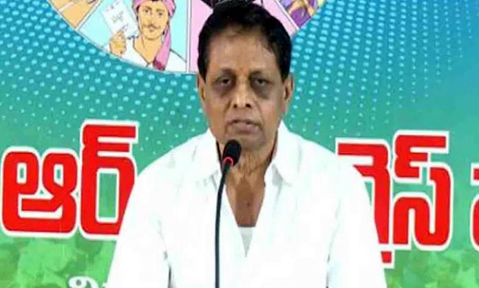 Ex Minister Veerabhadra Rao resigns to YCP