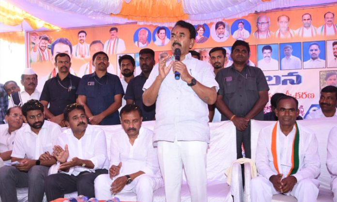 Minister Jupally krishna rao visit to Jukkal Constituency