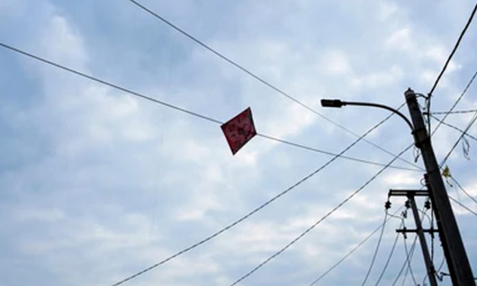 Man ends life after kite takes from current wires