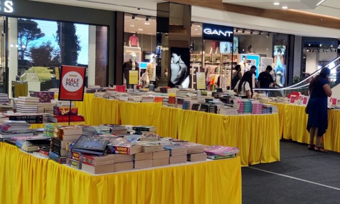 Crossword Book Fair at Inorbit Mall Cyberabad