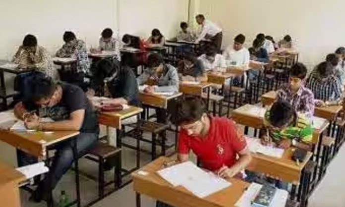 Student late in Inter exams