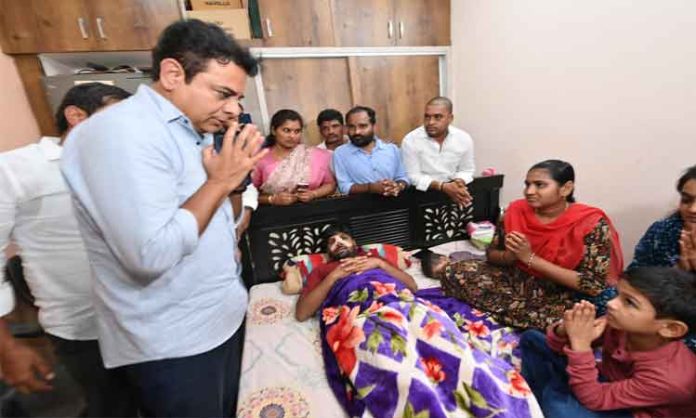 KTR visit to journalist Shankar