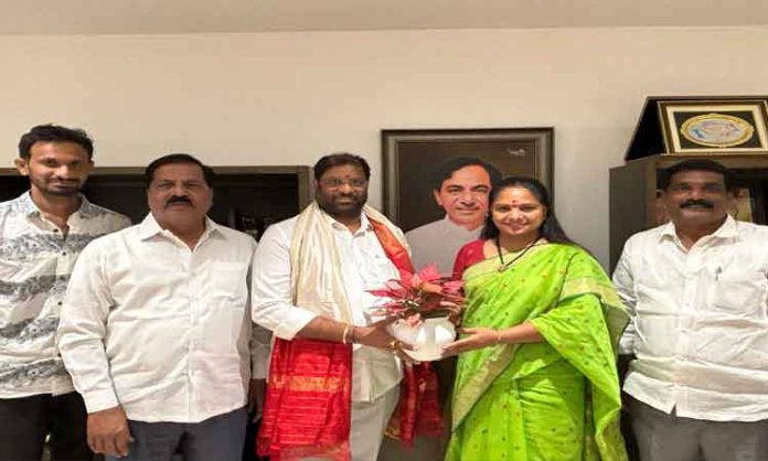 Vaddiraju Ravichandra who politely met MLC Kavitha