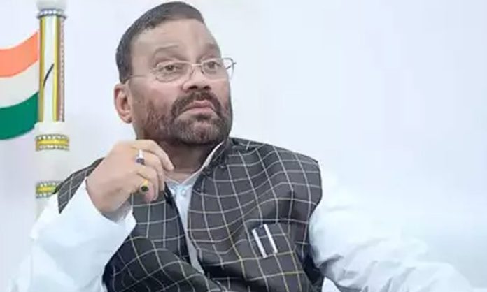 Swamy Maurya resigns from Samajwadi Party