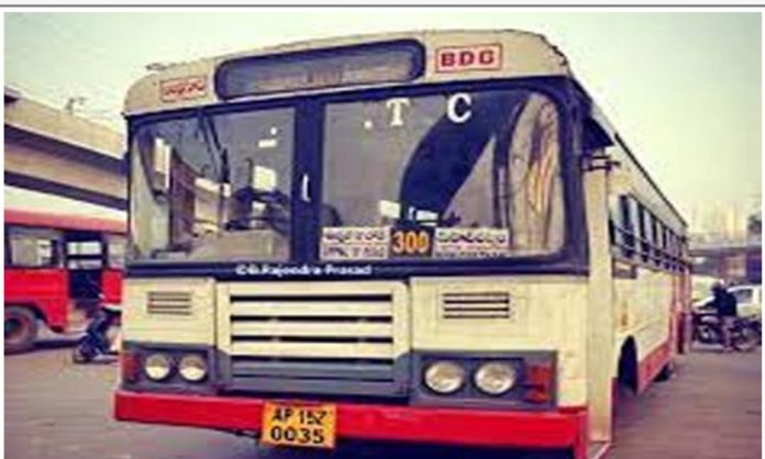 Bus conductor attacked by woman