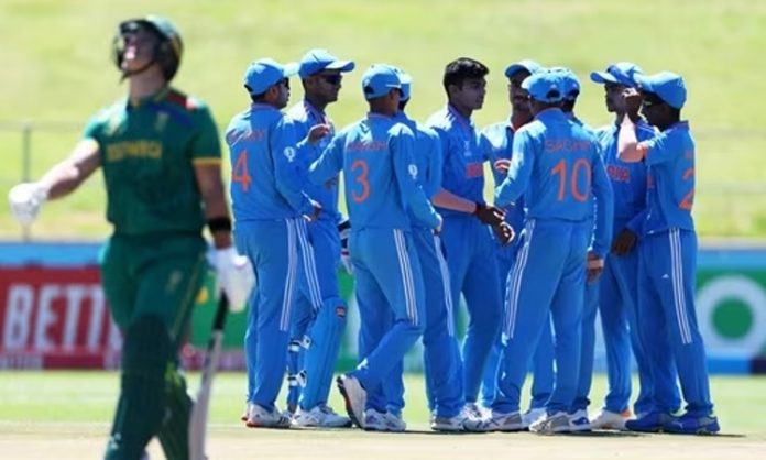 U19 WC Semi final: South Africa set target 245 runs for India