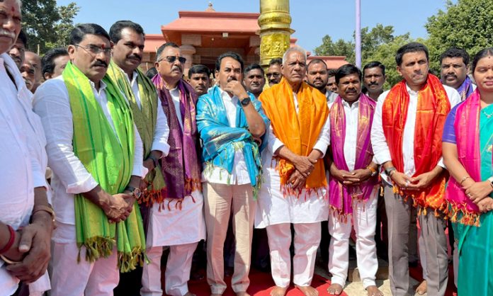 Minister Jupally Krishna Rao visit Jogulamba Temple