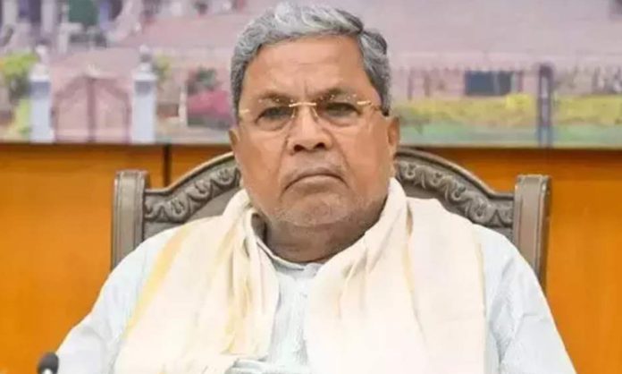 Karnataka CM Siddaramaiah fined Rs 10000 by High Court