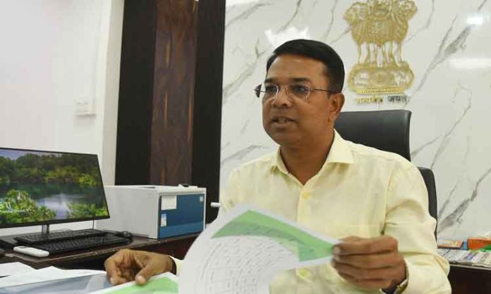 Postal ballot option only for those above 85 years: CEO