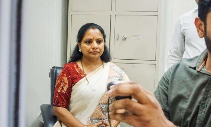 Kavitha ongoing investigation in Delhi ED office