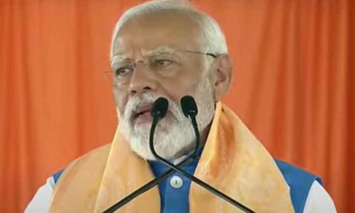 PM Modi addresses public meeting in Nagarkurnool