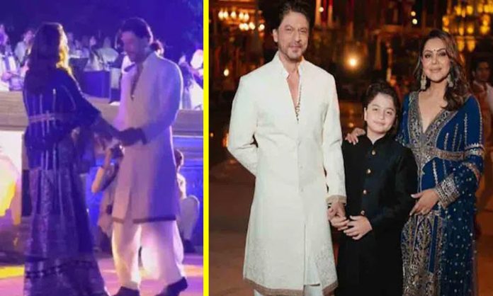 Shah Rukh Khan and Gauri Khan get romantic dance