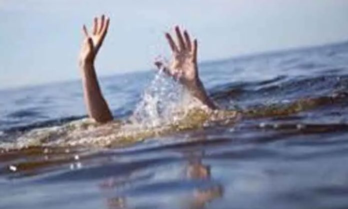 Two people died after going fishing in Ranga reddy
