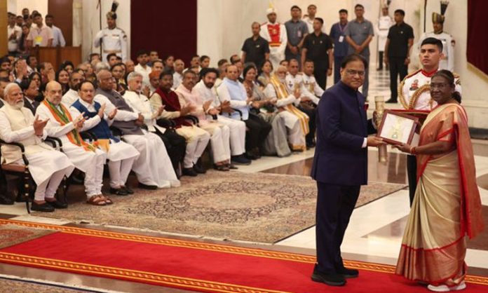 President Droupadi Murmu awarded the Bharat Ratna to P V Narasimha Rao