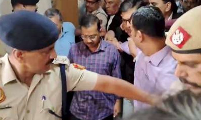 ED Officers Arrest Delhi CM Arvind Kejriwal