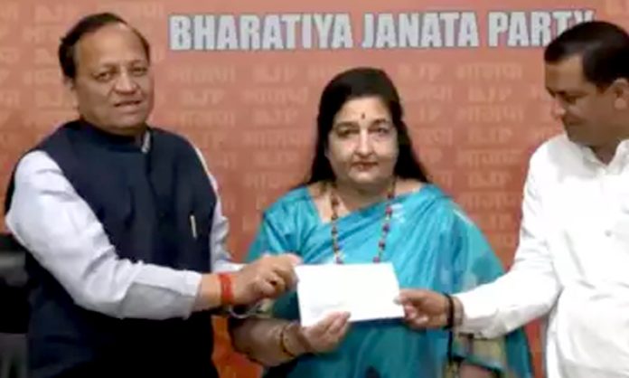 Bollywood Singer Anuradha Paudwal Joined BJP