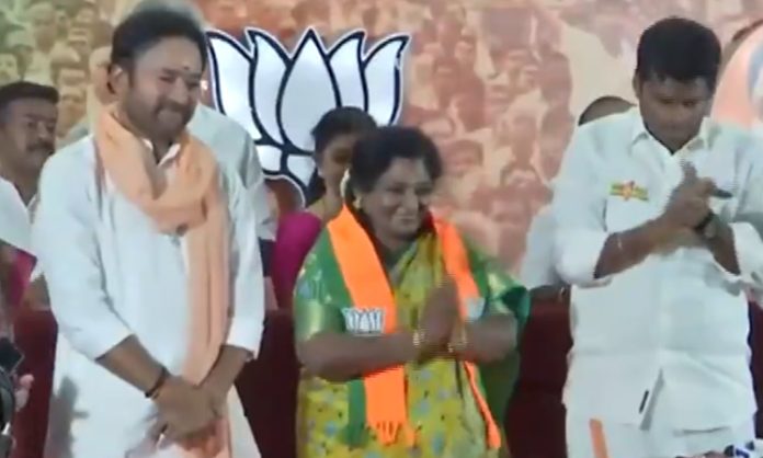 Tamilisai rejoins BJP at Presence of Kishan Reddy