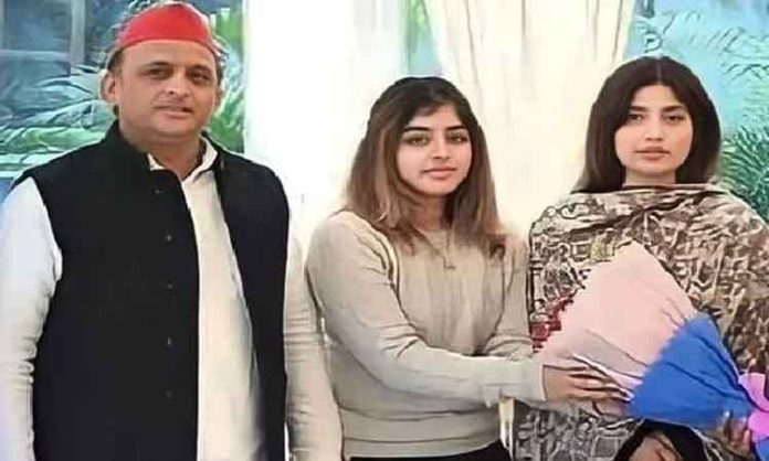 Akhilesh Yadav's daughter Aditi is a special attraction in the campaign