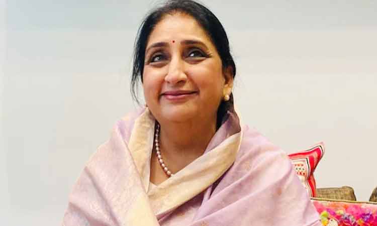 Clean chit to Sunetra Pawar in Rs.25 thousand crore scam case