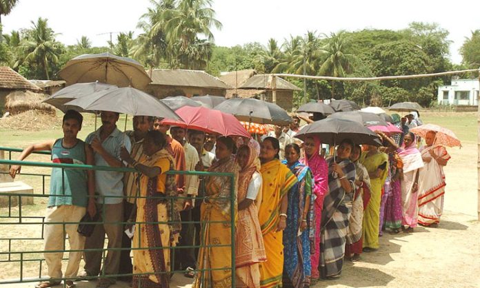 India will go to vote amid sweltering heat